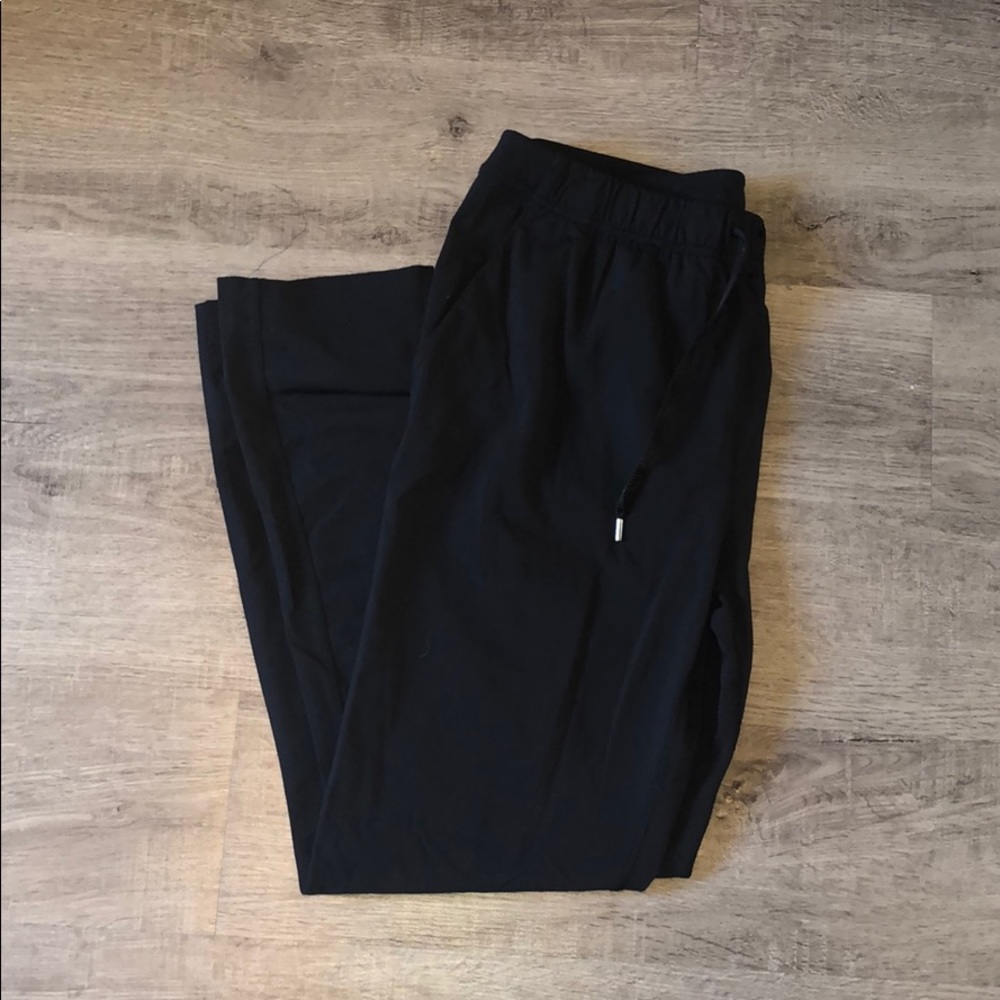 LuluLemon On the Fly Pants